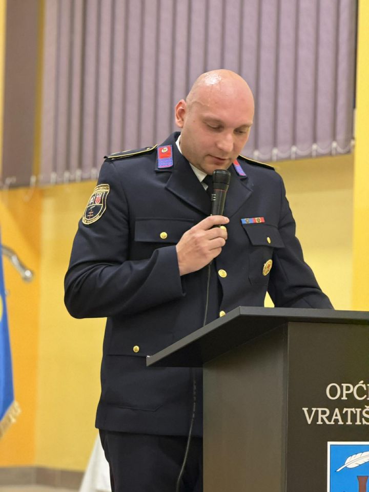VATROGASCI NA OKUPU Održana 100. skupština DVD-a Vratišinec (10) VATROGASCI NA OKUPU Održana 100. skupština DVD-a Vratišinec (10)