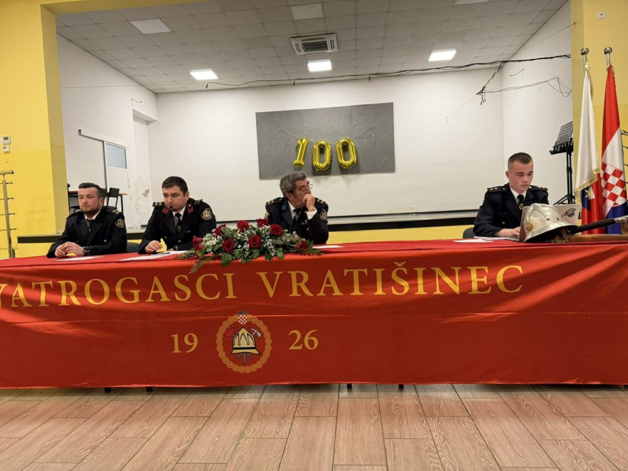 VATROGASCI NA OKUPU Održana 100. skupština DVD-a Vratišinec (12) VATROGASCI NA OKUPU Održana 100. skupština DVD-a Vratišinec (12)