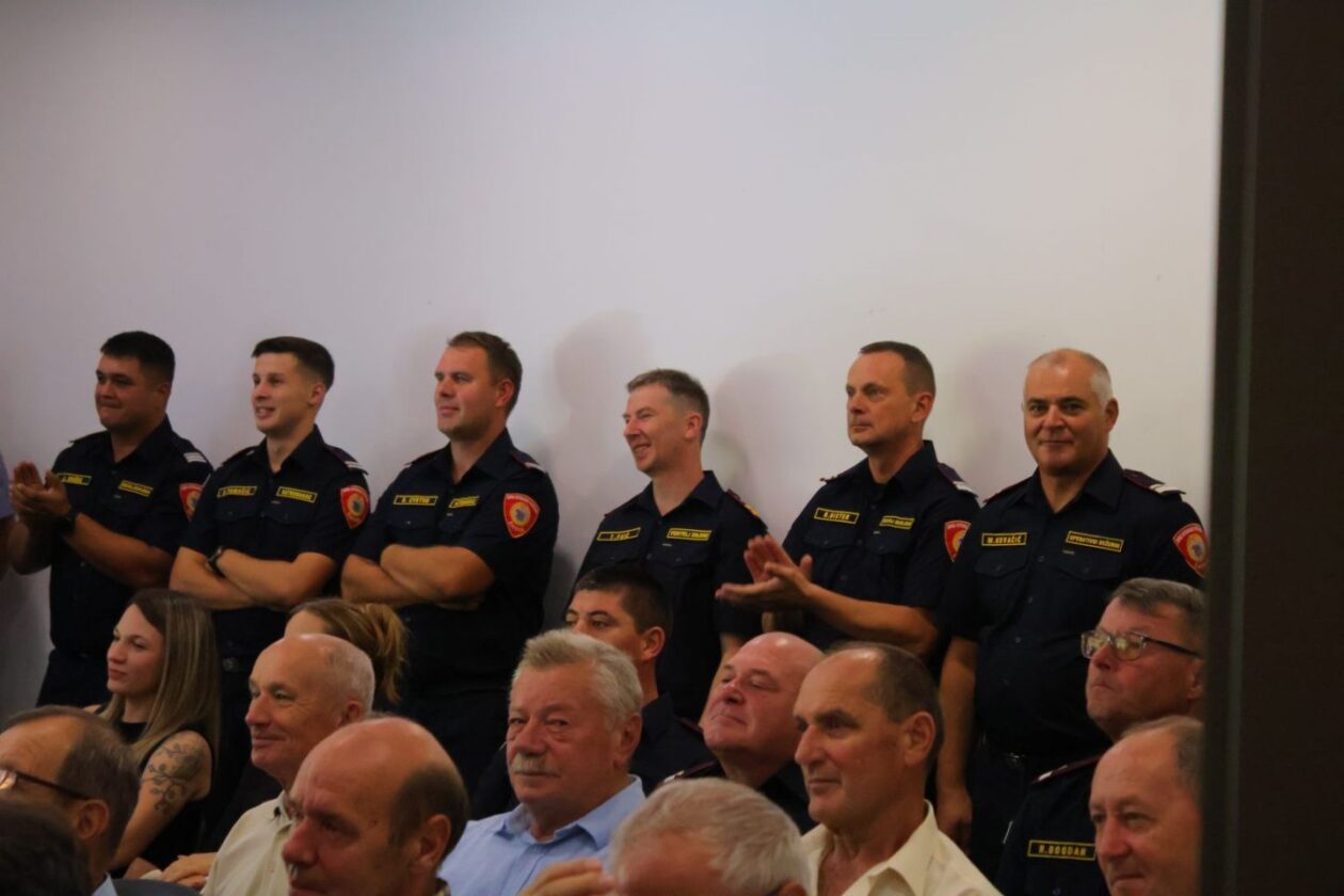 VELIKA OBLJETNICA Čakovec proslavio 50 godina profesionalnog vatrogastva (13)