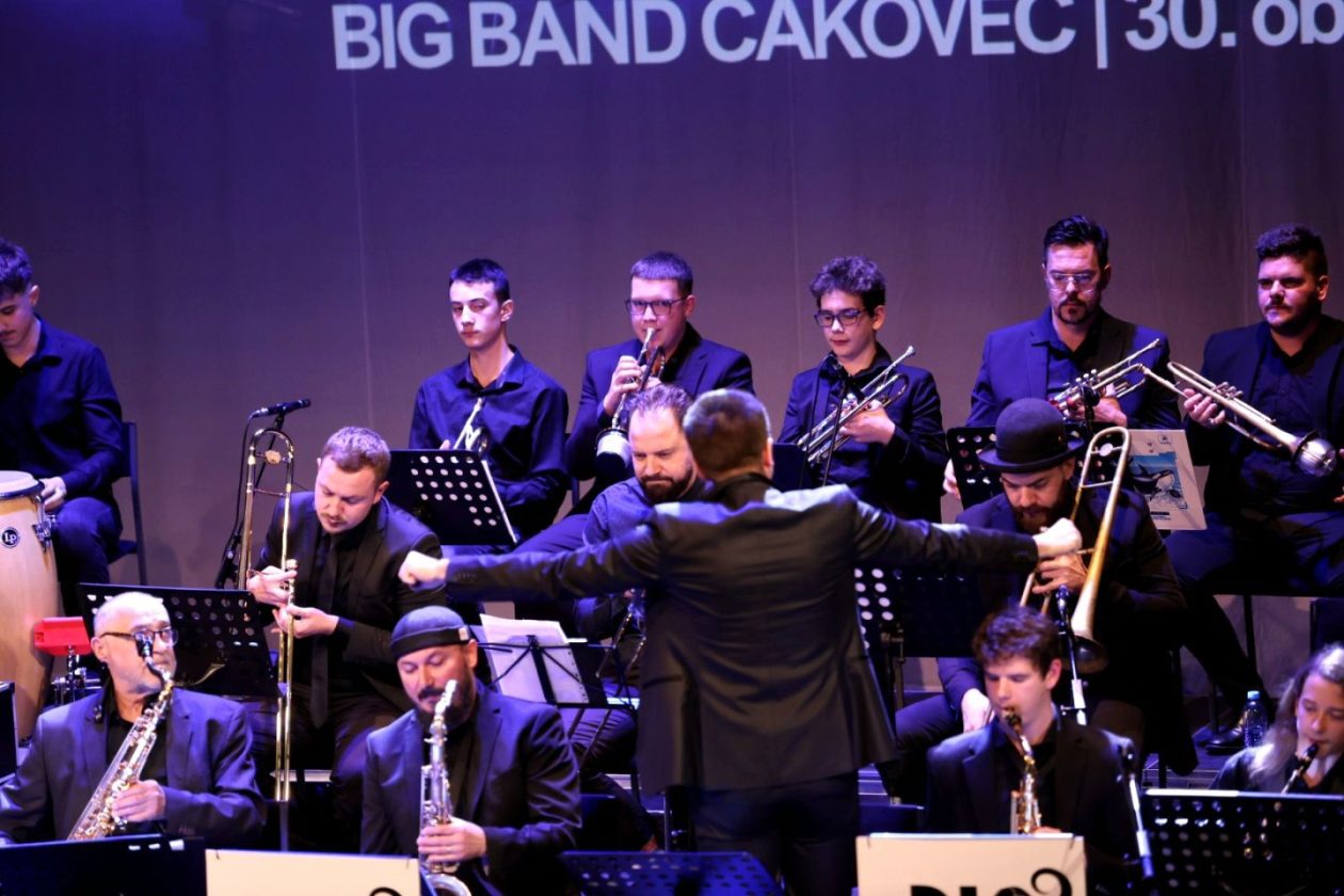 VELIKA OBLJETNICA Čakovečki Big Band proslavio 30 godina glazbenog stvaranja – večer puna emocija (23)
