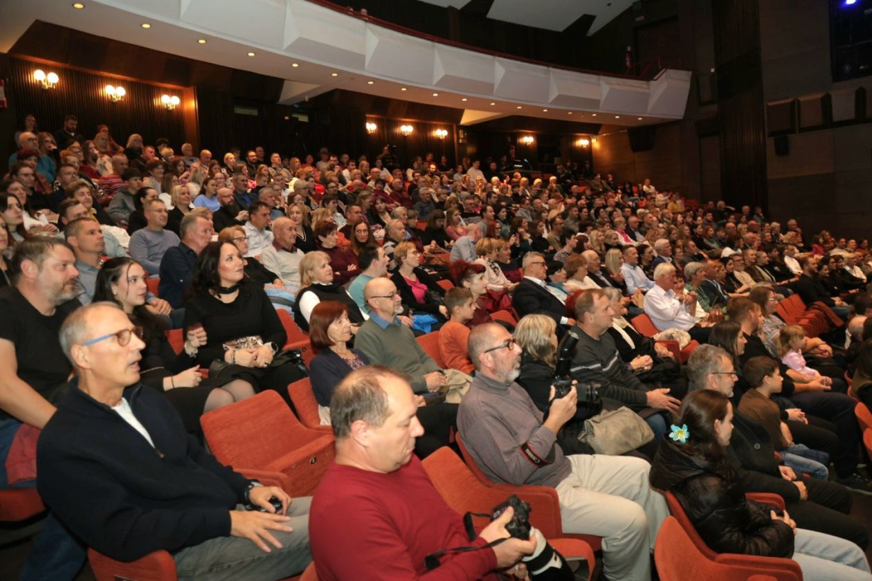 VELIKA OBLJETNICA Čakovečki Big Band proslavio 30 godina glazbenog stvaranja – večer puna emocija (4)