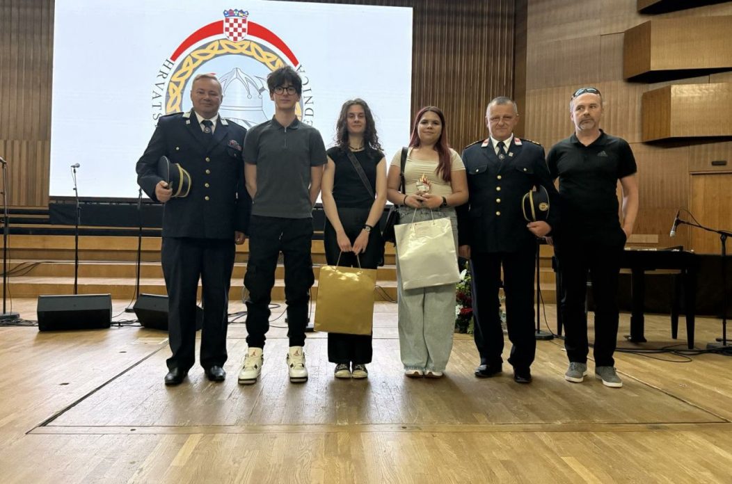 VELIKI JUBILEJ Međimurski vatrogasci na svečanosti 150. obljetnice Hrvatske vatrogasne zajednice u Lisinskom (14) VELIKI JUBILEJ Međimurski vatrogasci na svečanosti 150. obljetnice Hrvatske vatrogasne zajednice u Lisinskom (14)