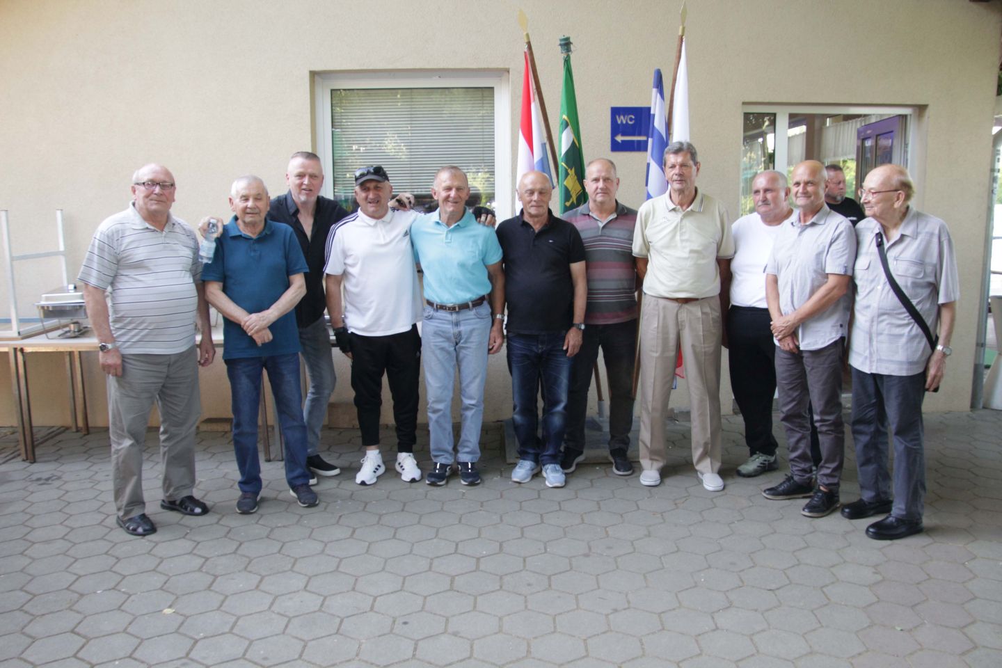 VELIKI JUBILEJ NK Mura proslavila 60 godina postojanja uz plaketu, pjesmu i titulu prvaka (14) VELIKI JUBILEJ NK Mura proslavila 60 godina postojanja uz plaketu, pjesmu i titulu prvaka (14)