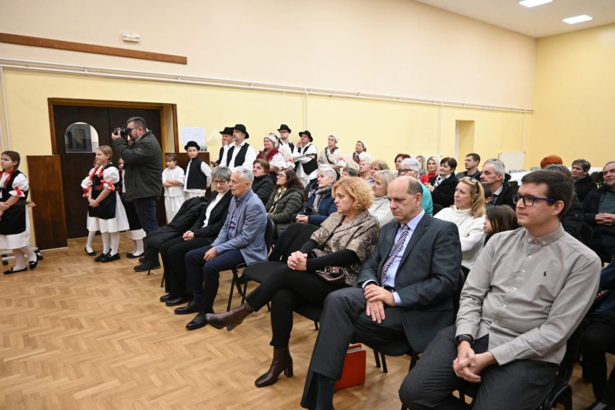 VELIKI JUBILEJ U IVANOVCU Katruže obilježile 40 godina čuvanja međimurske baštine (3)