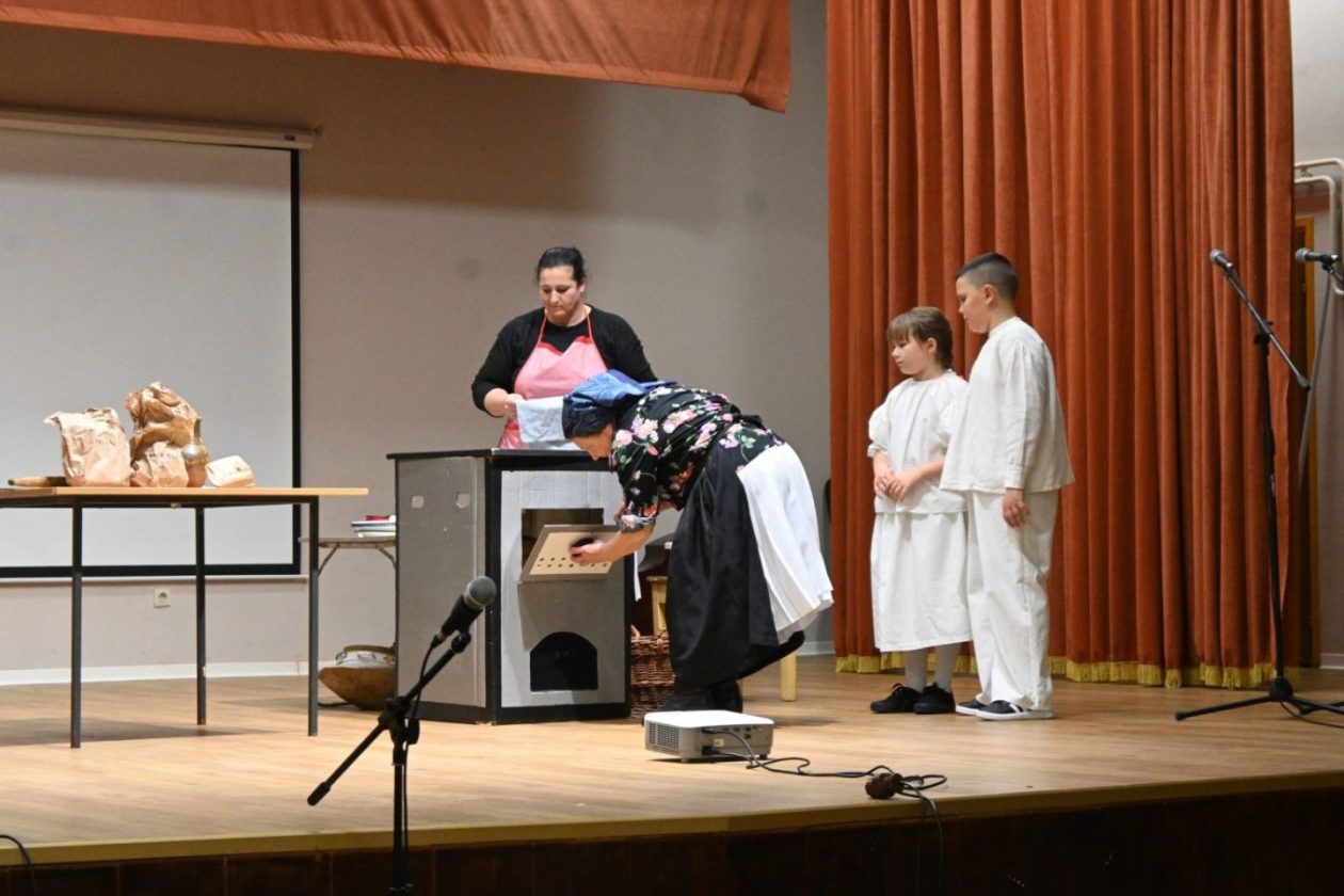 VELIKI JUBILEJ U IVANOVCU Katruže obilježile 40 godina čuvanja međimurske baštine (9)