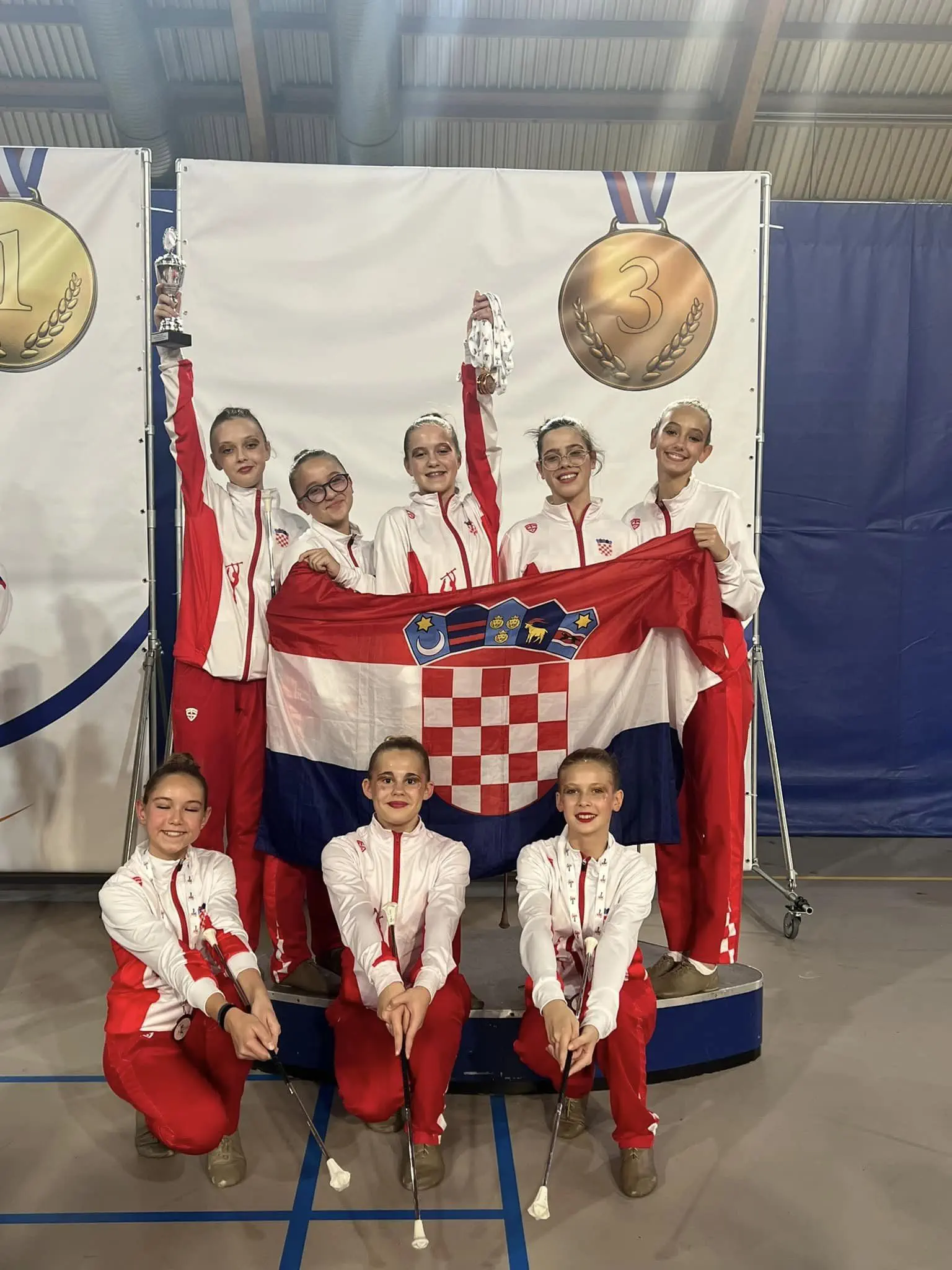 VELIKI PONOS Čakovečke Mažoretkinje Osvojile Europsko Srebro i Tri Bronce u Eindhovenu (4) VELIKI PONOS Čakovečke Mažoretkinje Osvojile Europsko Srebro i Tri Bronce u Eindhovenu (4)