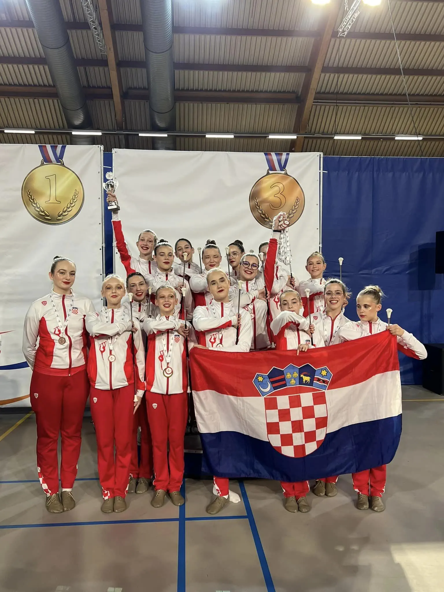 VELIKI PONOS Čakovečke Mažoretkinje Osvojile Europsko Srebro i Tri Bronce u Eindhovenu (5) VELIKI PONOS Čakovečke Mažoretkinje Osvojile Europsko Srebro i Tri Bronce u Eindhovenu (5)