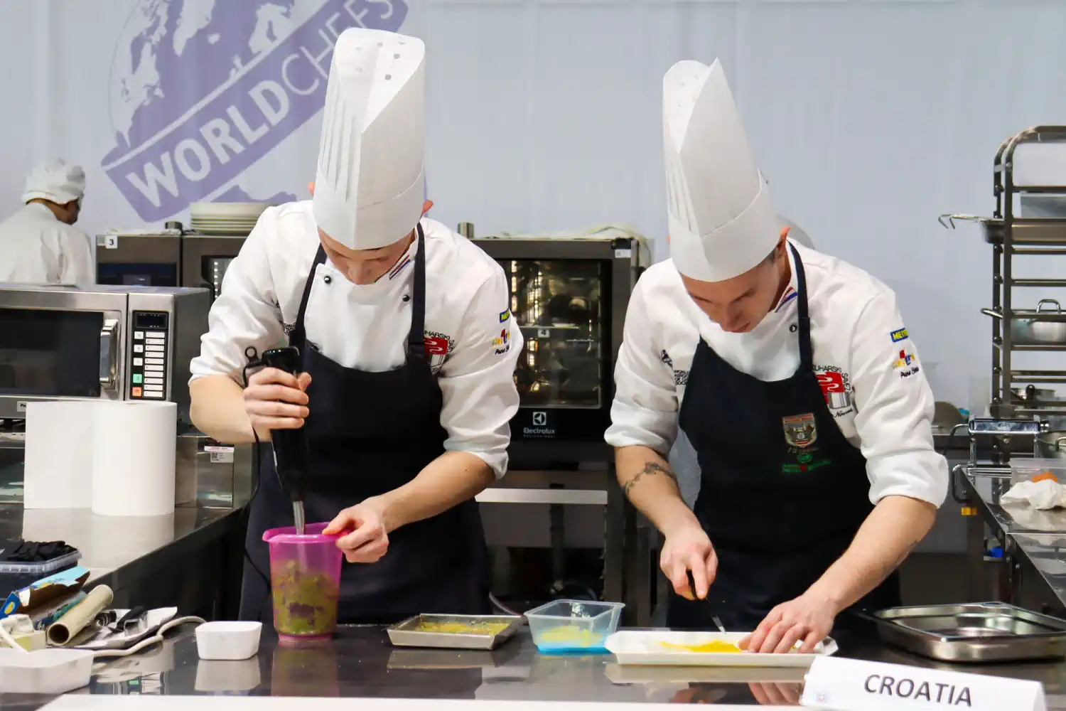 VELIKI PONOS Međimurski chefovi briljirali u Italiji Amos i Mladen donijeli srebro! (1)