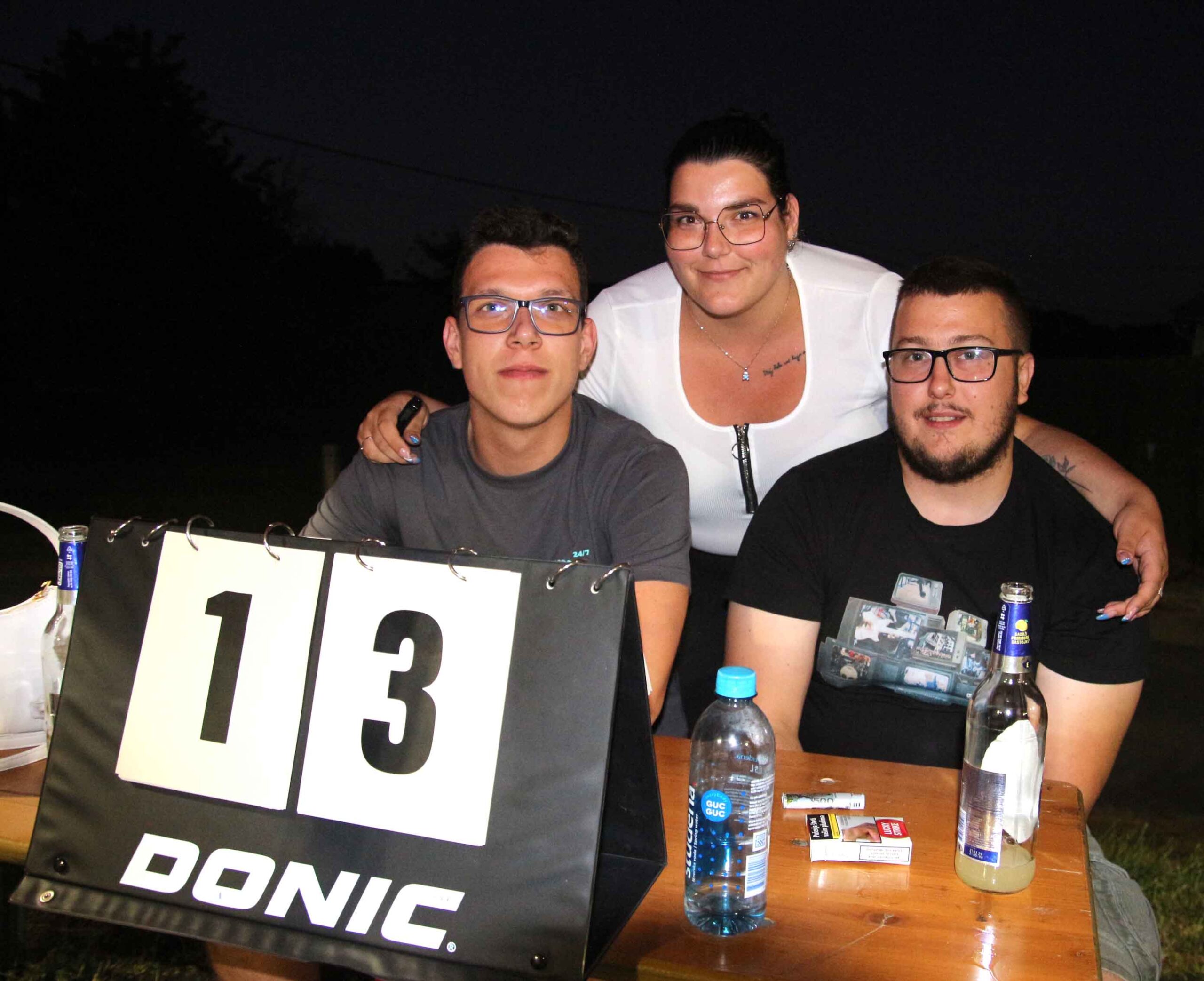 VELIKI TURNIR Atmosfera na 3. Čovec KUP-u podsjetila na prava malonogometna vremena (10)