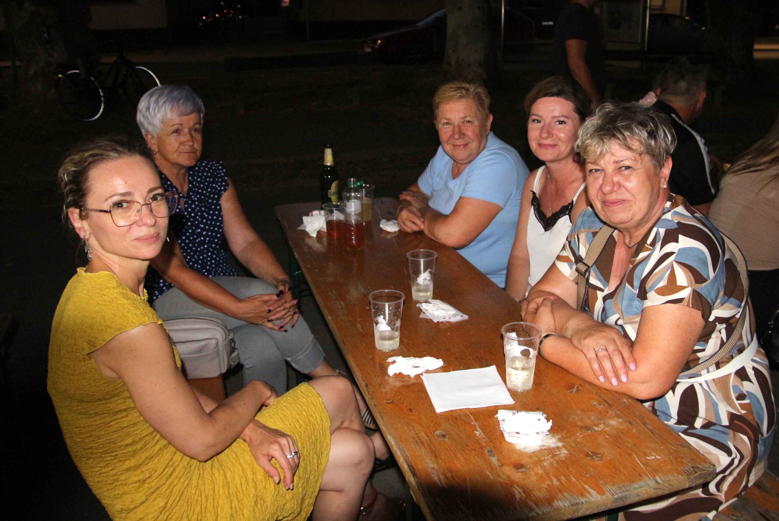 VELIKI TURNIR Atmosfera na 3. Čovec KUP-u podsjetila na prava malonogometna vremena (4)