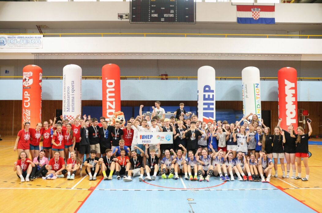 VELIKI USPJEH Čakovčanke i Varaždinke u ekipi Sjever zlatne u Rijeci na Državnoj završnici (2)