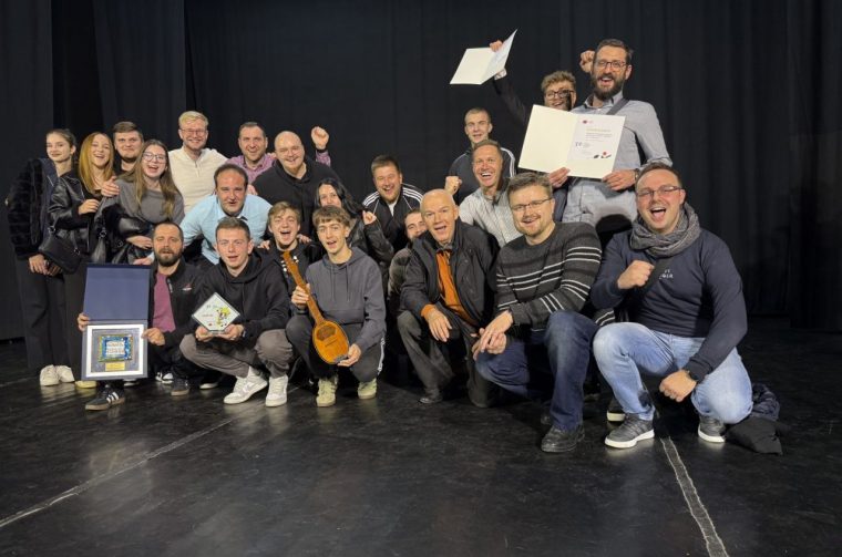 VELIKI USPJEH Čakovečki tamburaši osvojili zlato i Grand Prix u Dugom Selu (1) VELIKI USPJEH Čakovečki tamburaši osvojili zlato i Grand Prix u Dugom Selu (1)