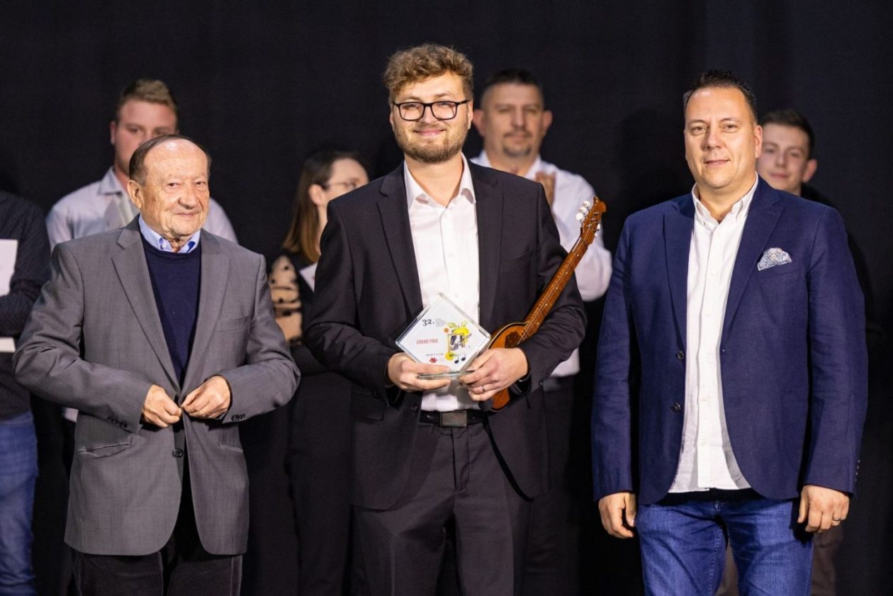 VELIKI USPJEH Čakovečki tamburaši osvojili zlato i Grand Prix u Dugom Selu (5) VELIKI USPJEH Čakovečki tamburaši osvojili zlato i Grand Prix u Dugom Selu (5)
