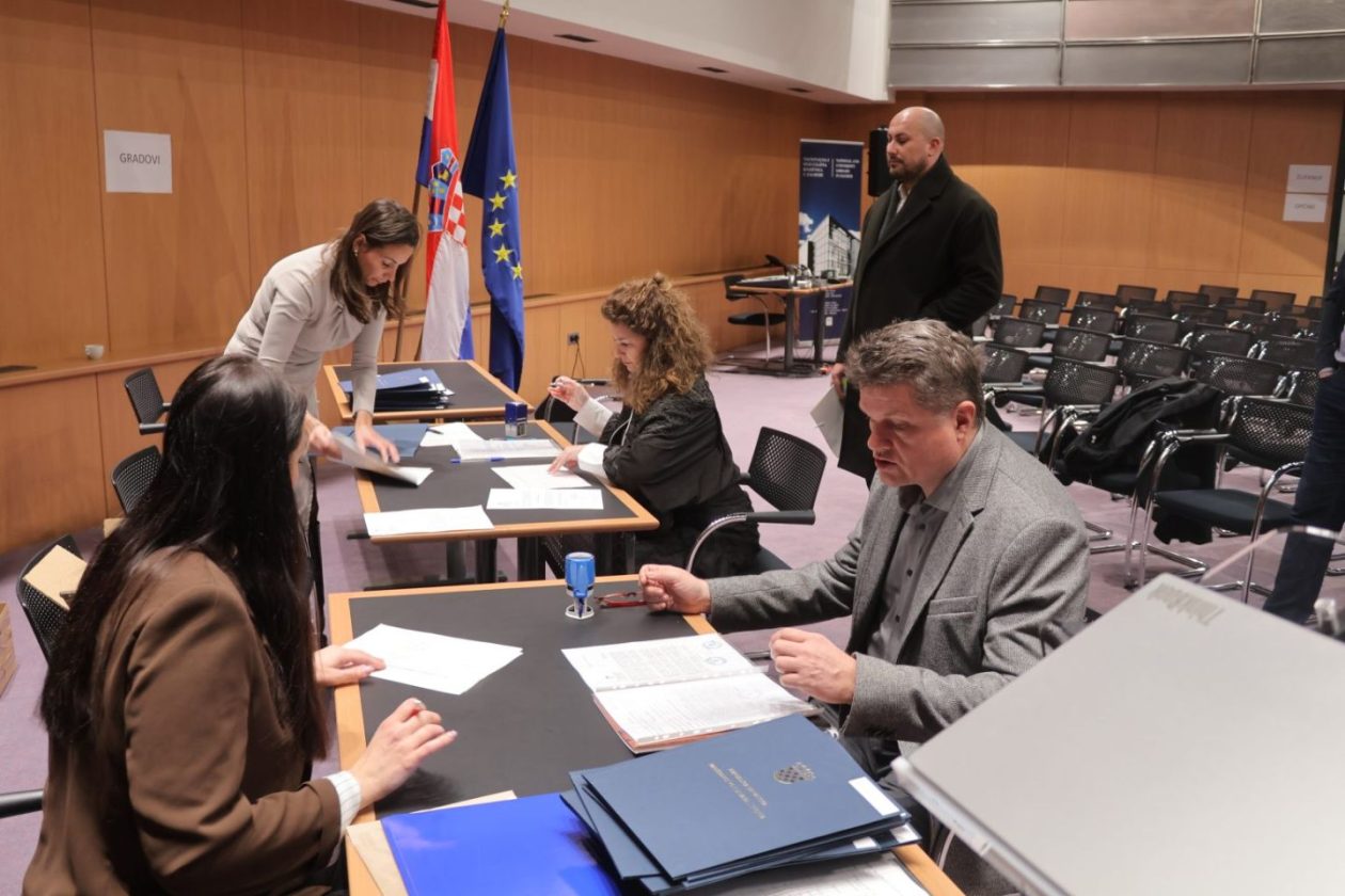 VELIKO ULAGANJE Čakovcu odobreno 240 tisuća eura za uređenje igrališta u SRC-u Mladost (4)