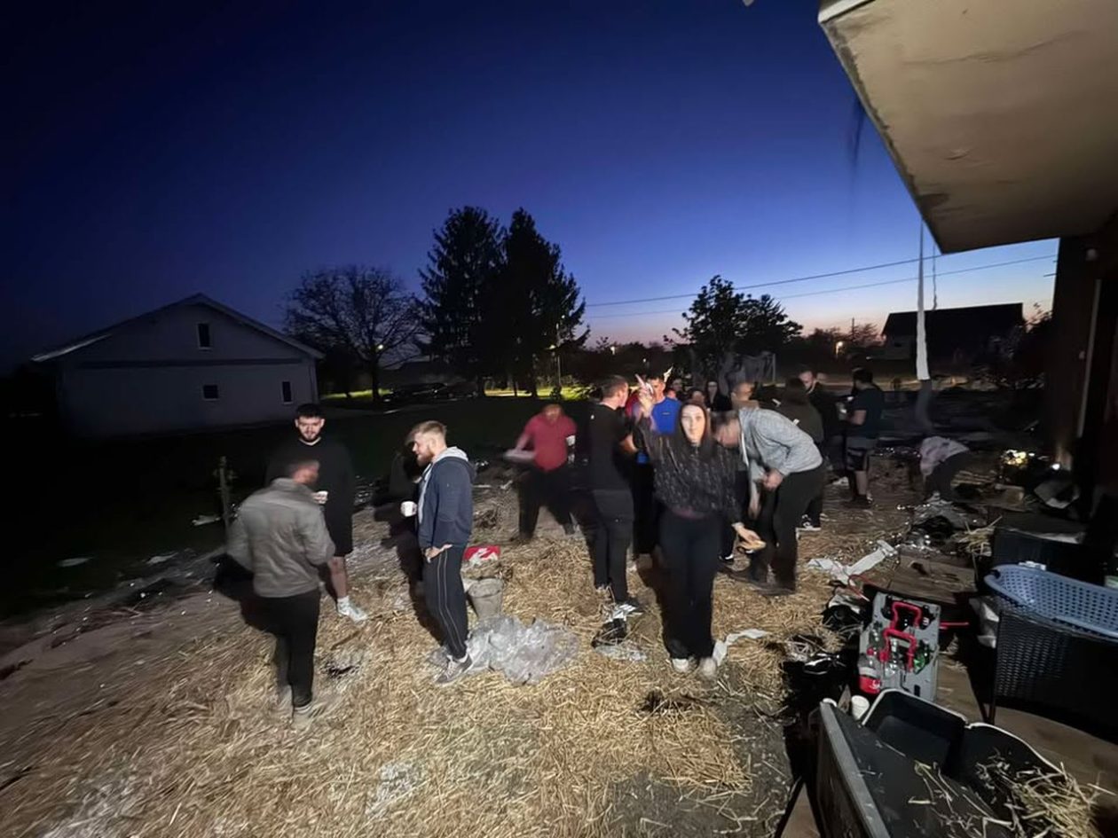 VESELO POTEPANJE Dragoslavec Breg i Martinuševec slavili uoči vjenčanja Bernarde i Dejana (6)