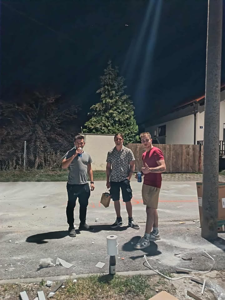 VESELO POTEPANJE Žene se Emina Grula i Matija Varga (6) VESELO POTEPANJE Žene se Emina Grula i Matija Varga (6)