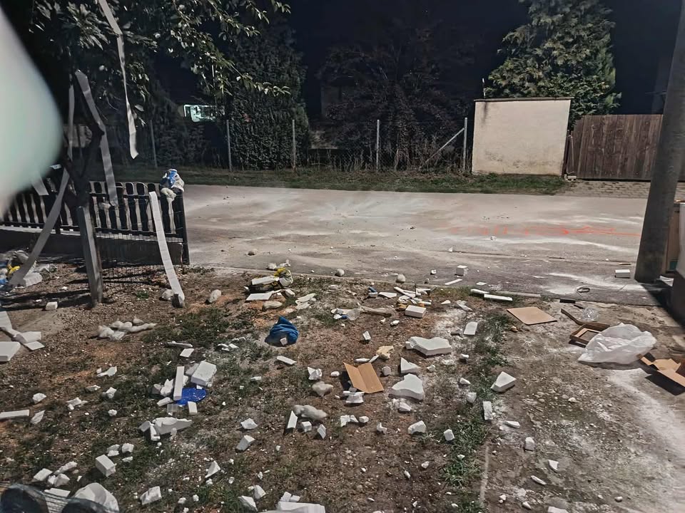 VESELO POTEPANJE Žene se Emina Grula i Matija Varga (9) VESELO POTEPANJE Žene se Emina Grula i Matija Varga (9)