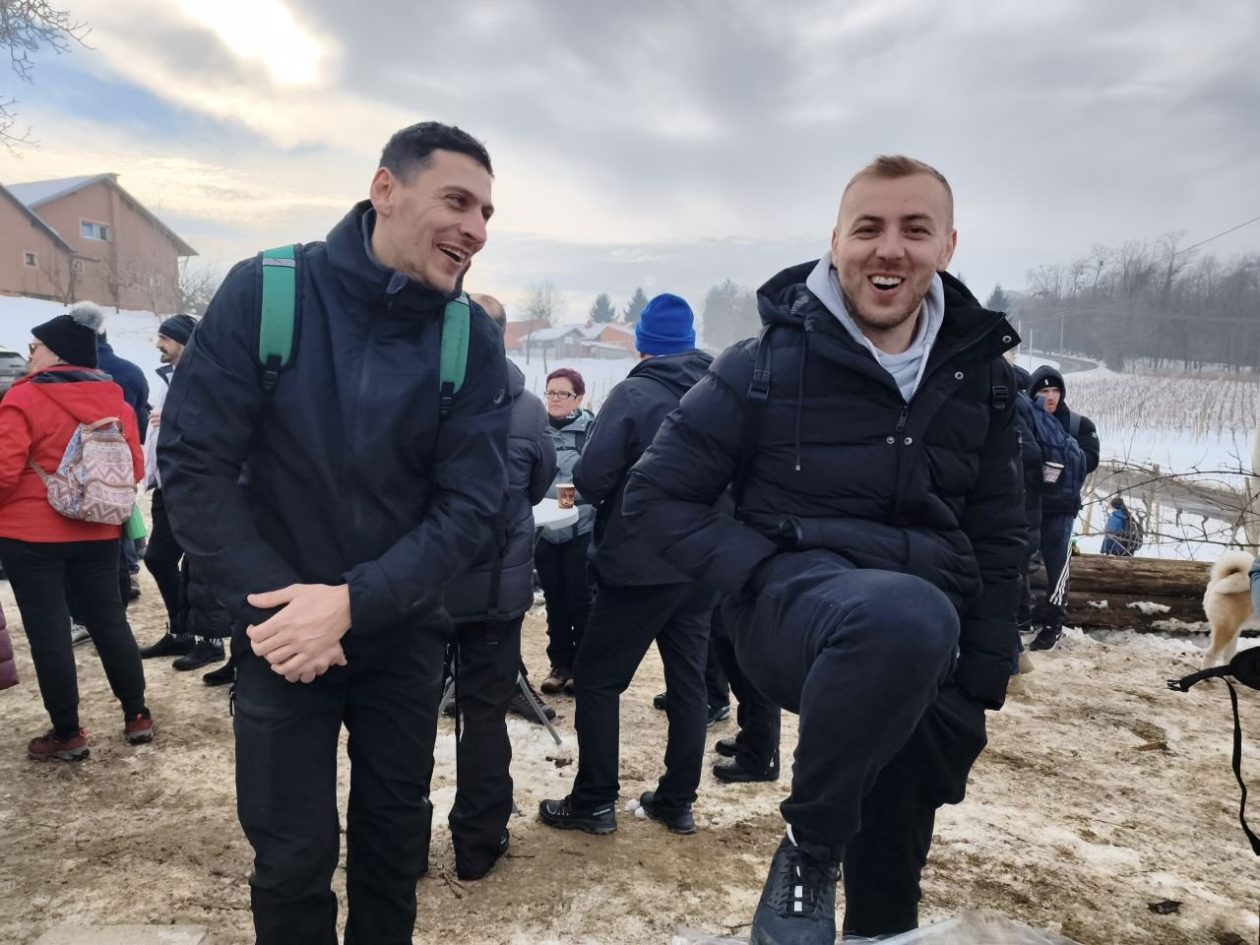 VINCEKOV POHOD U ŠTRIGOVI Veselje, pjesma i dobra energija na svim punktovima (15) VINCEKOV POHOD U ŠTRIGOVI Veselje, pjesma i dobra energija na svim punktovima (15)