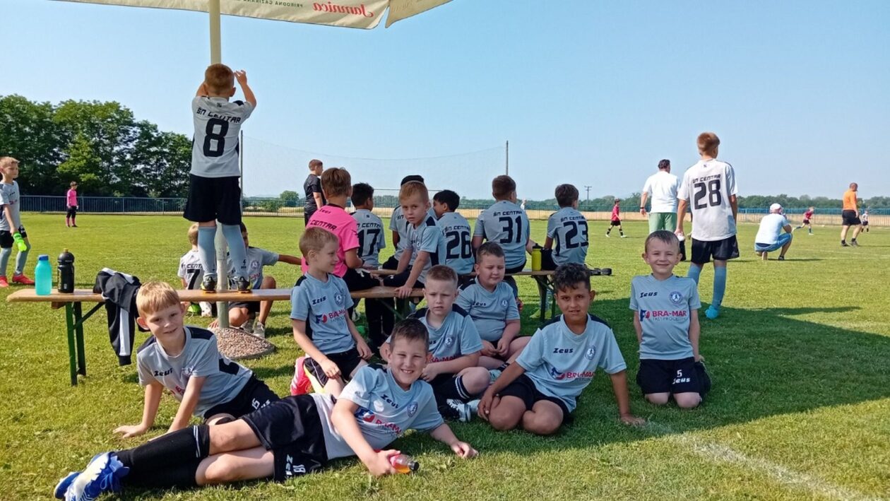 VITO ŠKVORC I DAVID PINTARIĆ Želimo postati profesionalni nogometaši (2) VITO ŠKVORC I DAVID PINTARIĆ Želimo postati profesionalni nogometaši (2)