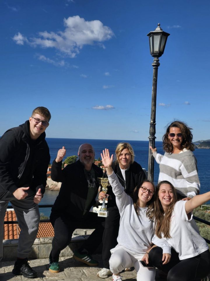 VITO ŽGANEC IZ DOMAŠINCA Zasjao na međunarodnom natjecanju GATUS 2025. – s ekipom osvojio prvo mjesto u posluživanju (1)