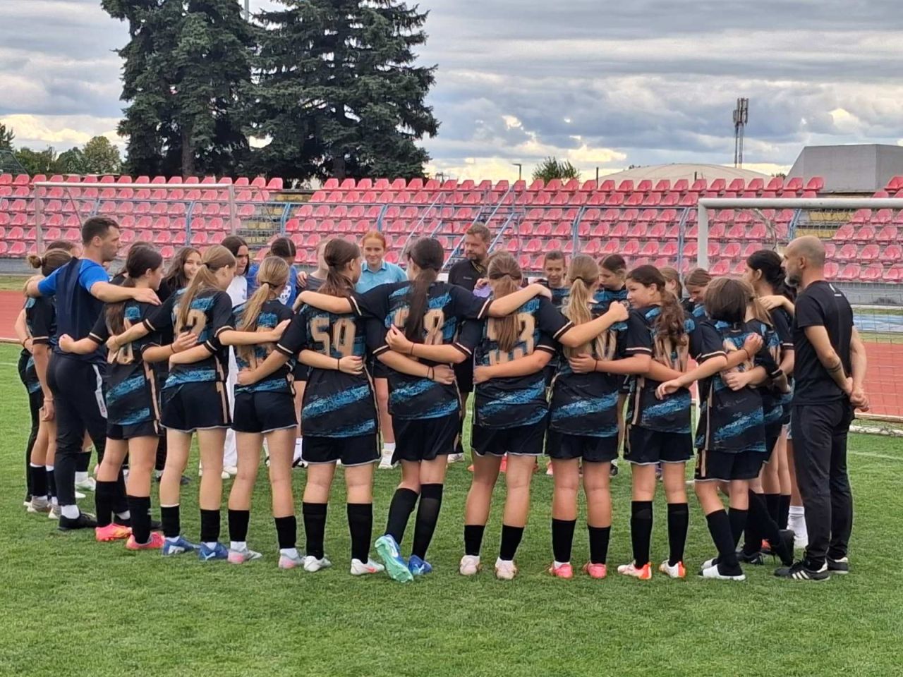 VOLIM NOGOMET 2025. Akademija „Čiro Blažević“ Zagreb i ŽNK Međimurje Čakovec pobjednici turnira (11)