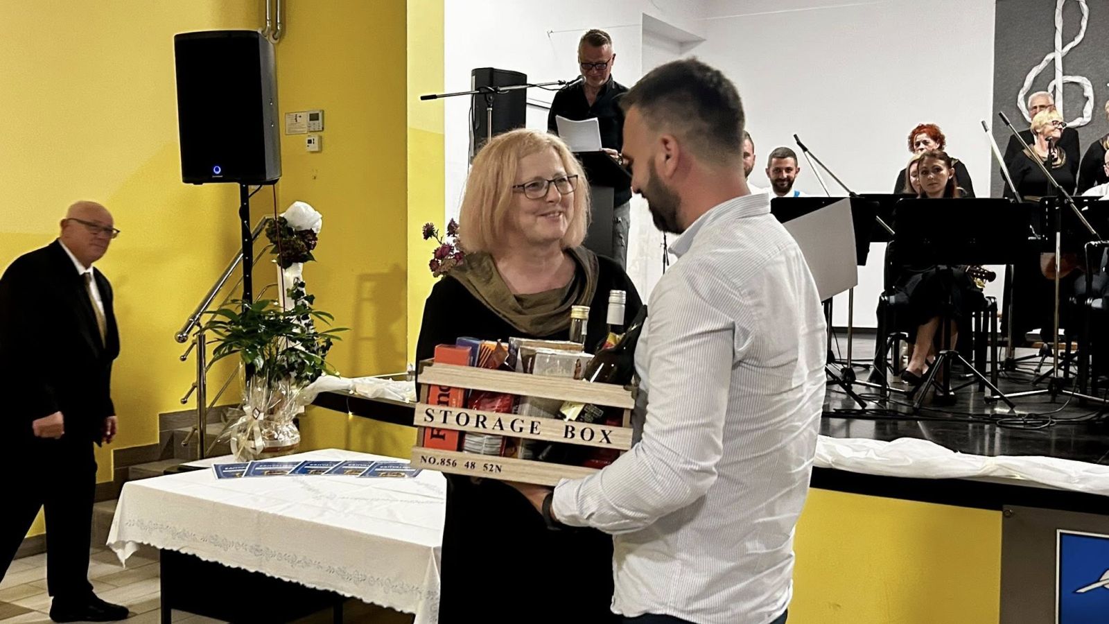 VRATIŠINEC Mješoviti pjevački zbor proslavio desetljeće rada svečanim koncertom (11)