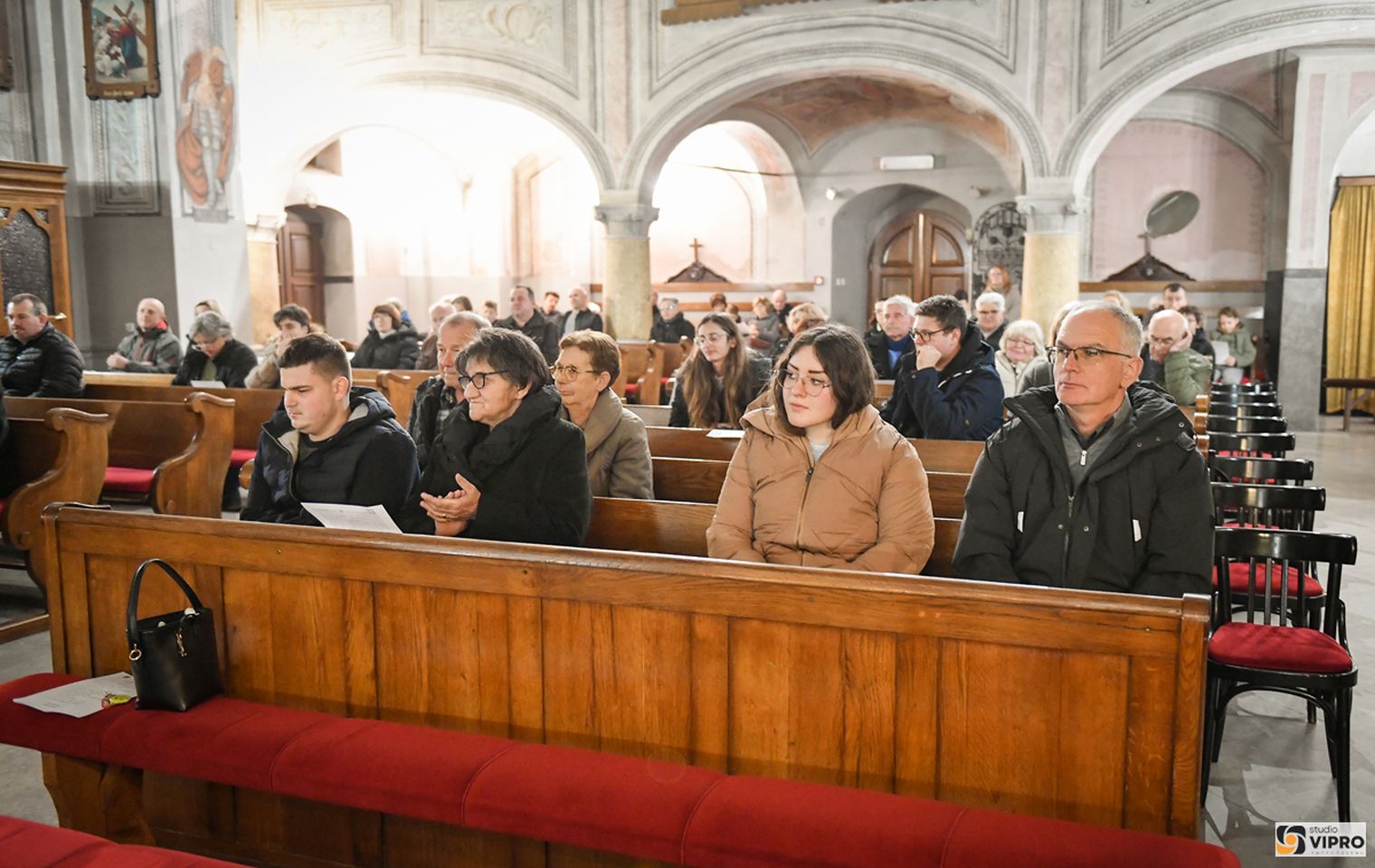VRSNI DUO Orguljaš i trubač razveselili publiku u crkvi sv. Jakoba u Prelogu (11) VRSNI DUO Orguljaš i trubač razveselili publiku u crkvi sv. Jakoba u Prelogu (11)