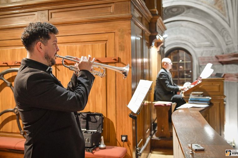 VRSNI DUO Orguljaš i trubač razveselili publiku u crkvi sv. Jakoba u Prelogu (2)