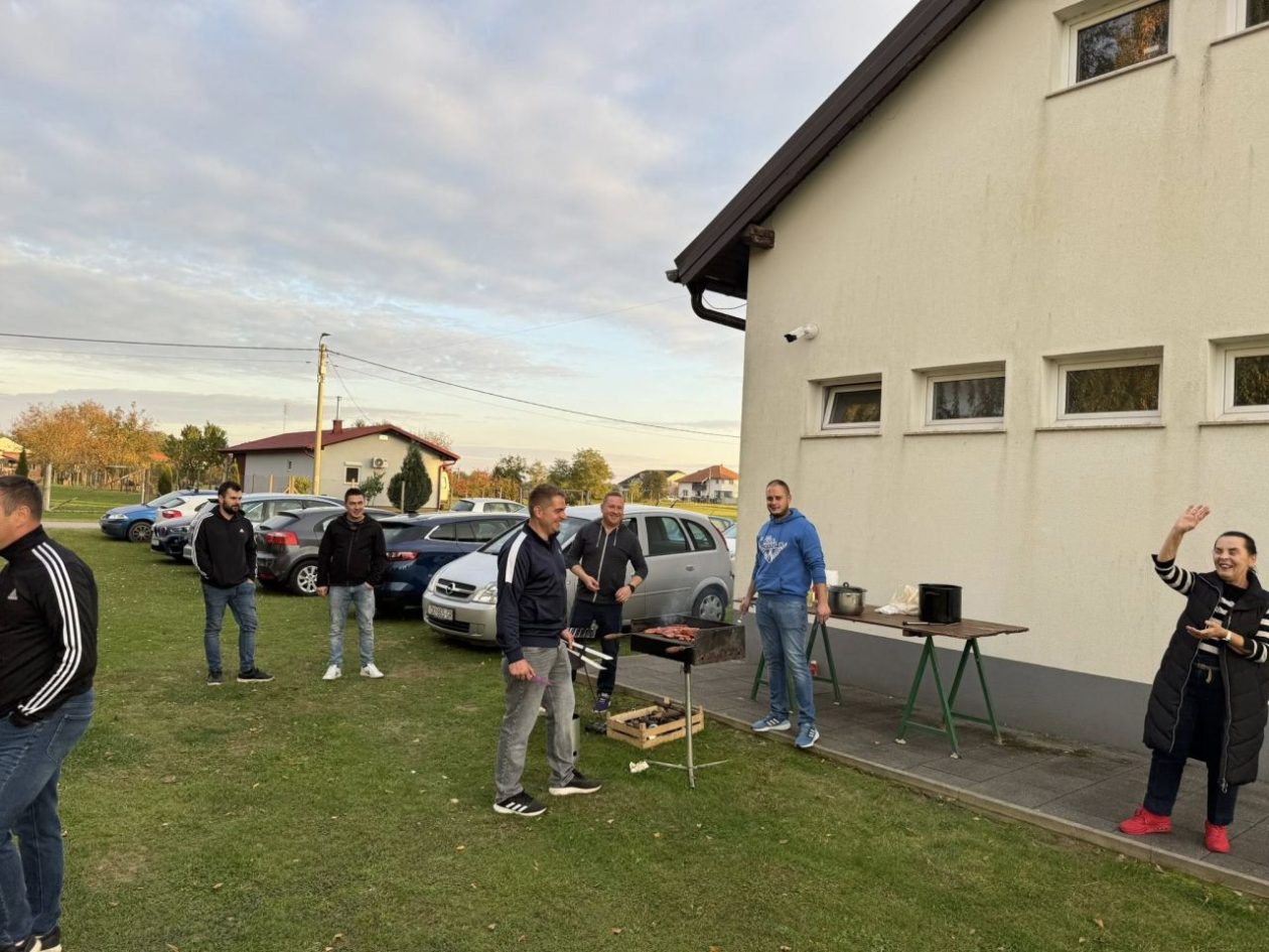 VRTIĆ PINOKIO Sivica obilježio mirise i okuse jeseni (5) VRTIĆ PINOKIO Sivica obilježio mirise i okuse jeseni (5)