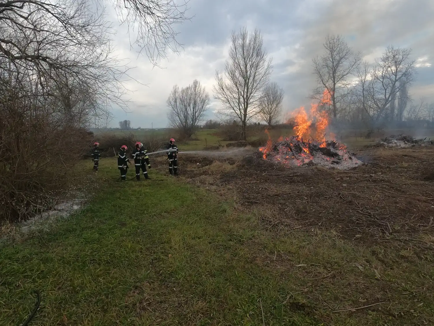 VZO OREHOVICA Dvostruka intervencija i uspješna vježba vatrogasaca u dva dana (13)