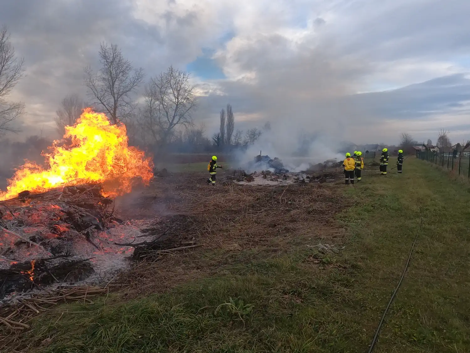 VZO OREHOVICA Dvostruka intervencija i uspješna vježba vatrogasaca u dva dana (3)