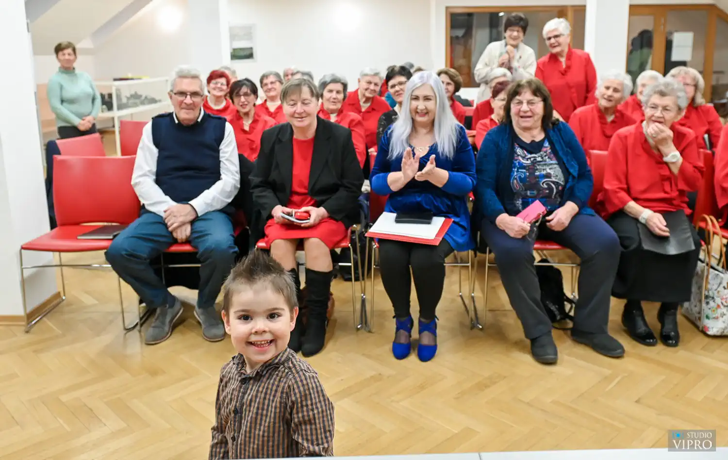 Valentinovo u Prelogu Stihovima i pjesmom proslavili ljubav (14) Valentinovo u Prelogu Stihovima i pjesmom proslavili ljubav (14)