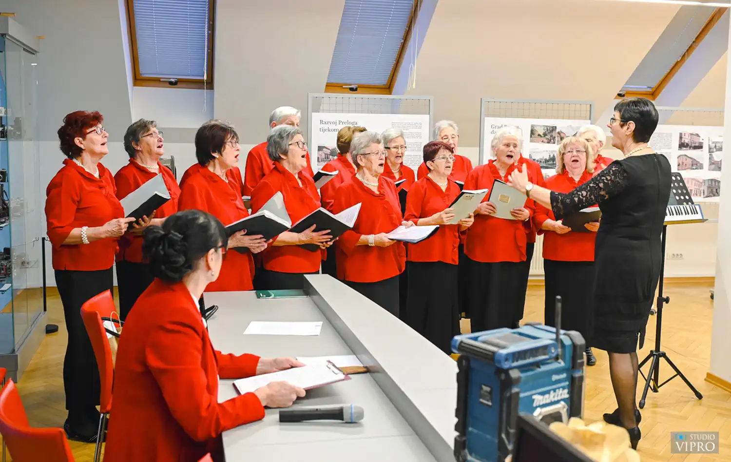 Valentinovo u Prelogu Stihovima i pjesmom proslavili ljubav (2) Valentinovo u Prelogu Stihovima i pjesmom proslavili ljubav (2)