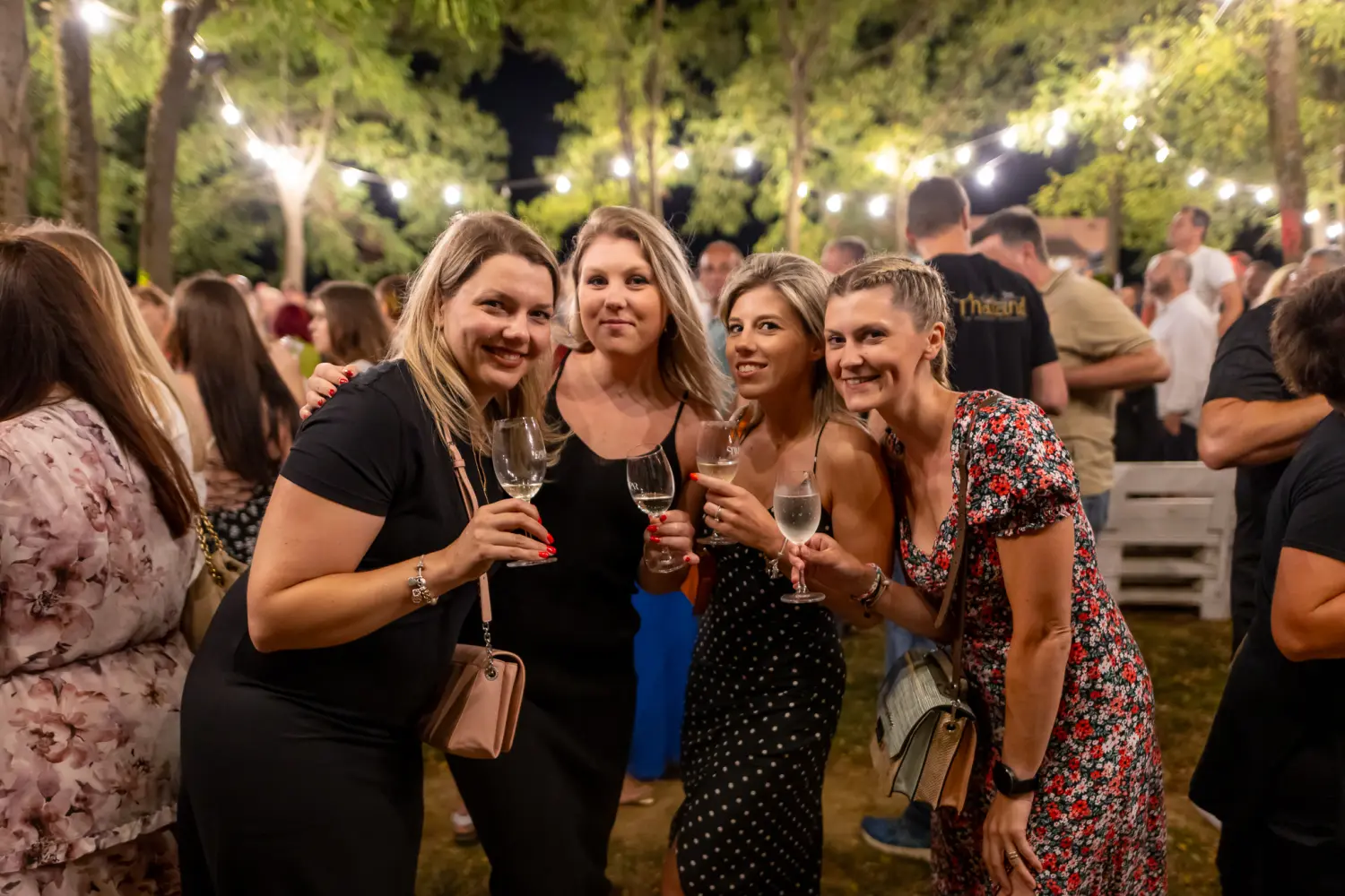 Vanna Terca Art (2) Vanna Terca Art (2)