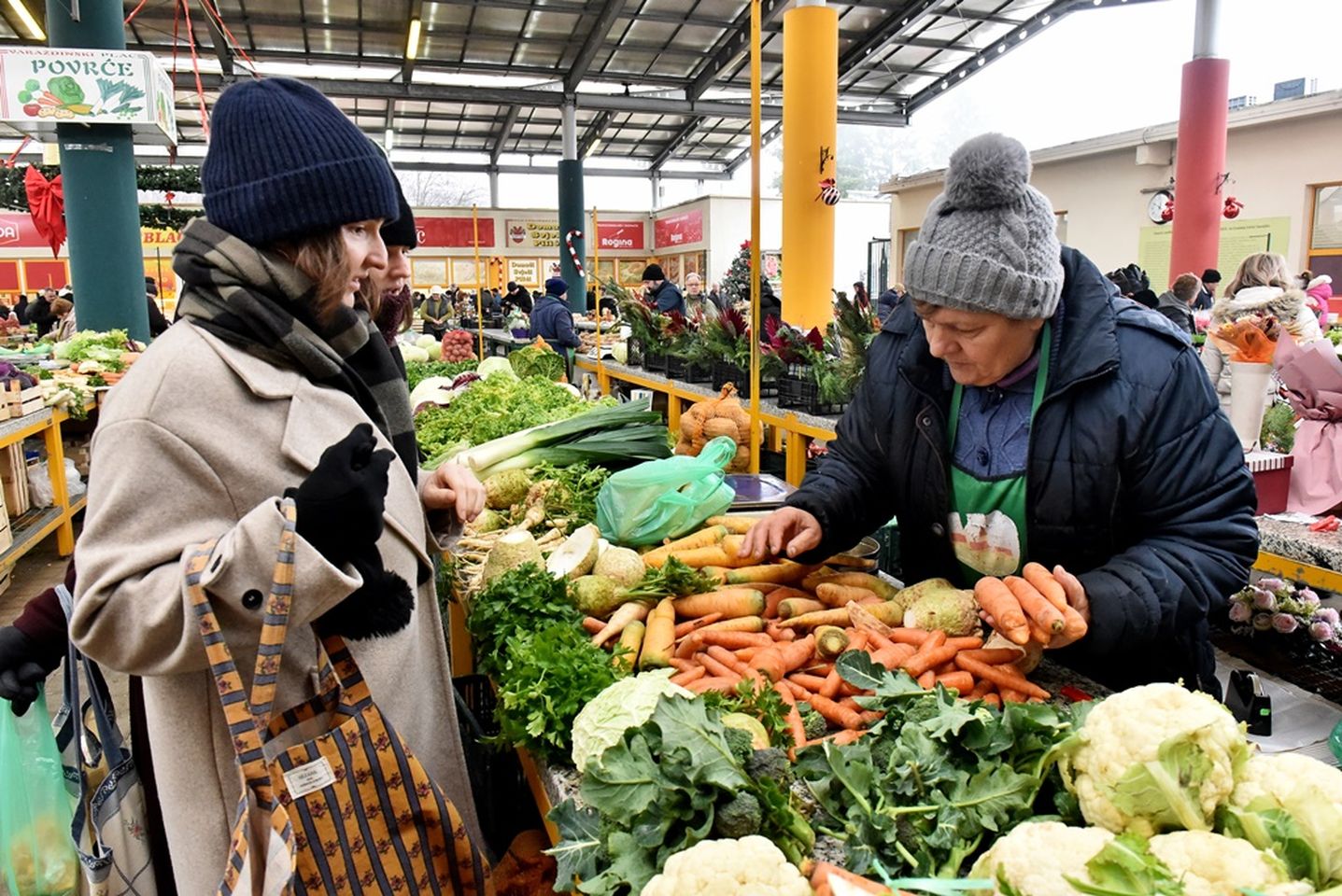 Varaždinski plac 20.12 (15)