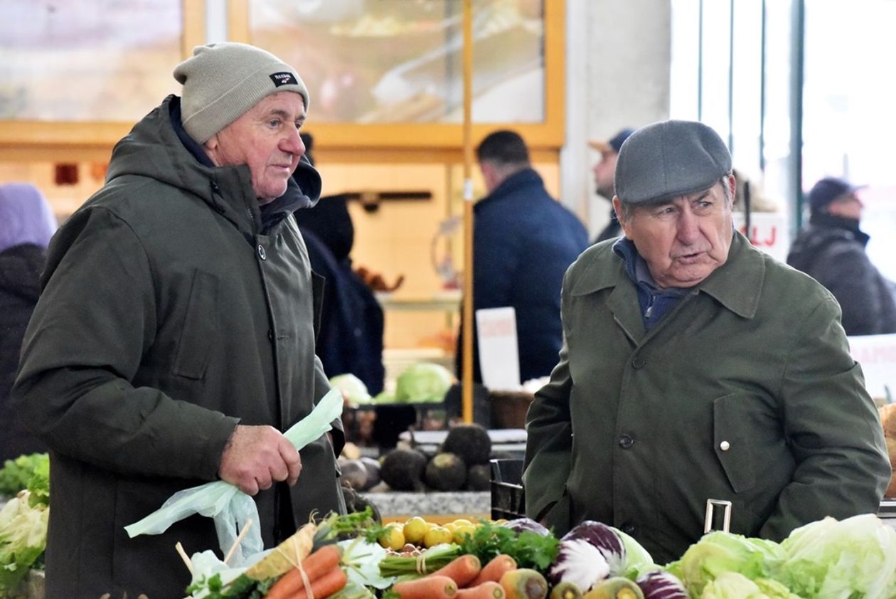 Varaždinski plac 22.11 (3)