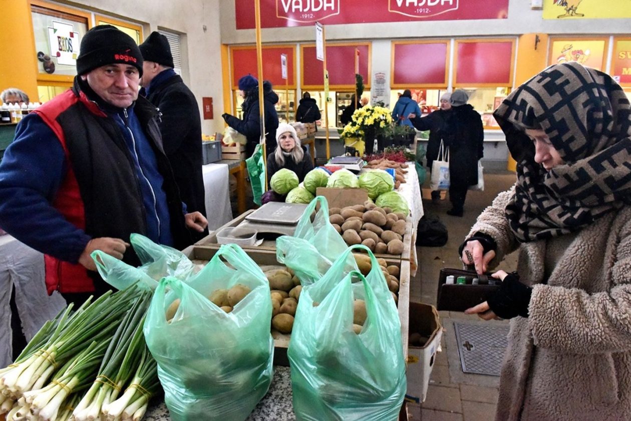 Varaždinski plac 22.11 (4)