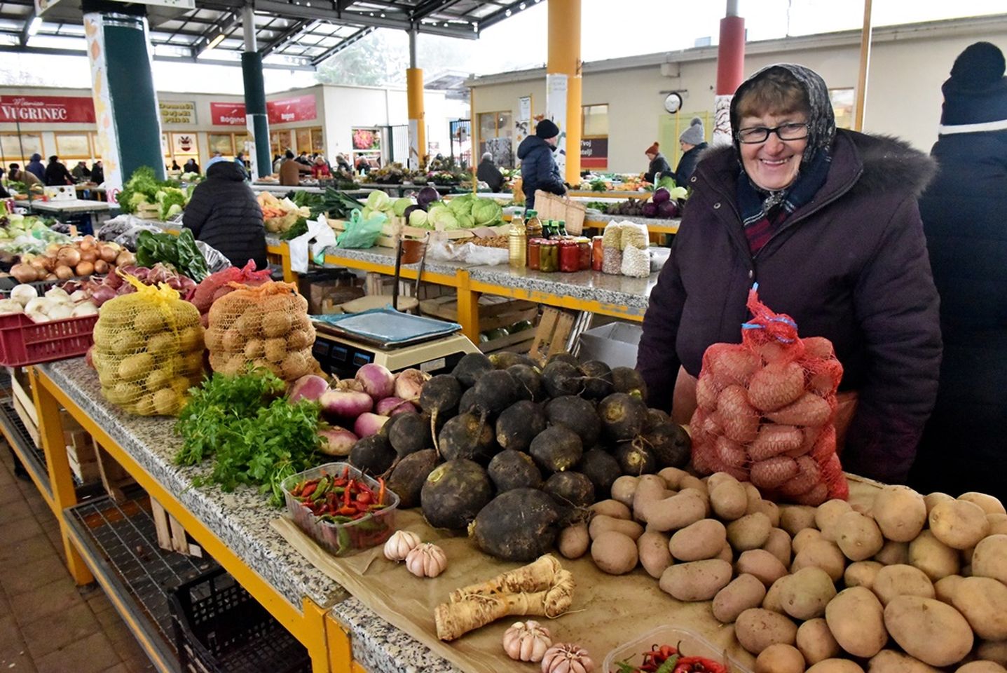 Varaždinski plac 22.11 (6)