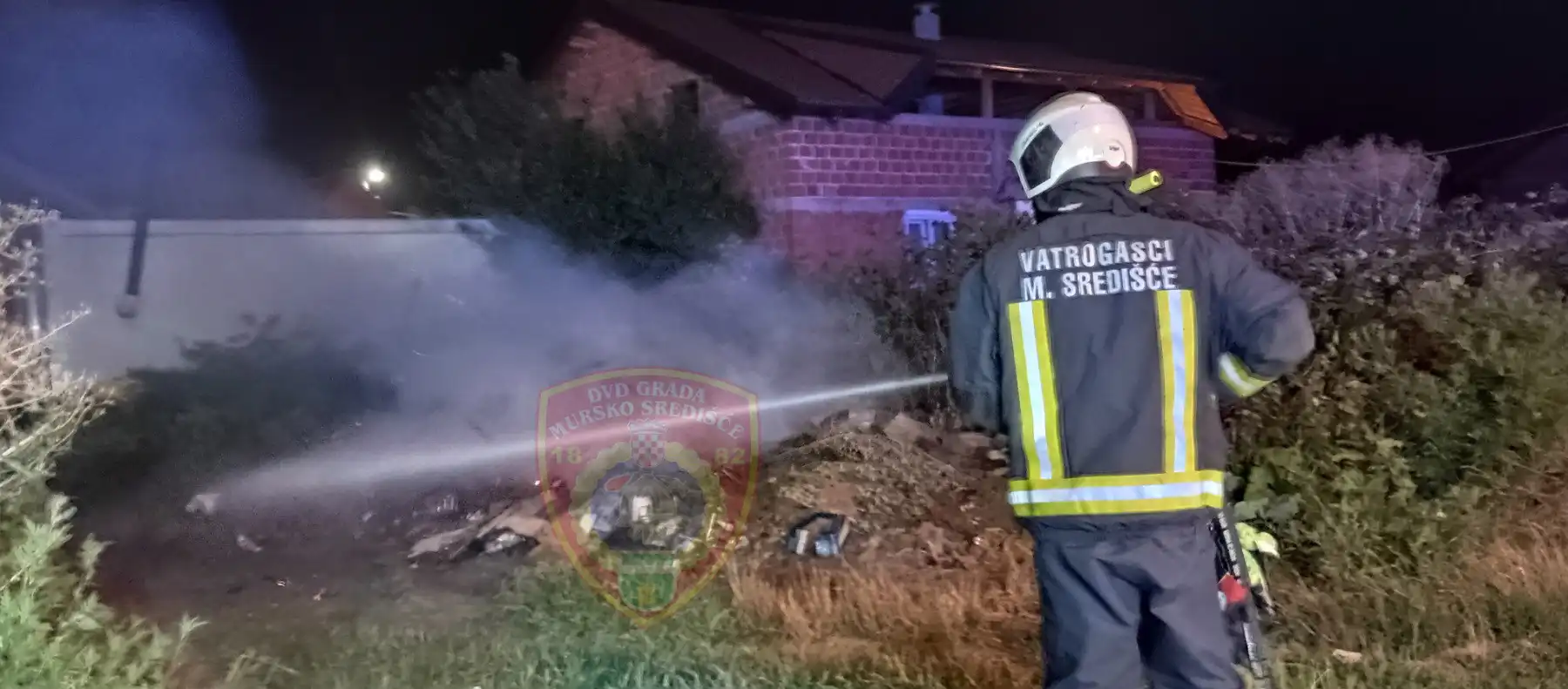 Vatrogasci Mursko Središće, požar smeća Sitnice (1) Vatrogasci Mursko Središće, požar smeća Sitnice (1)