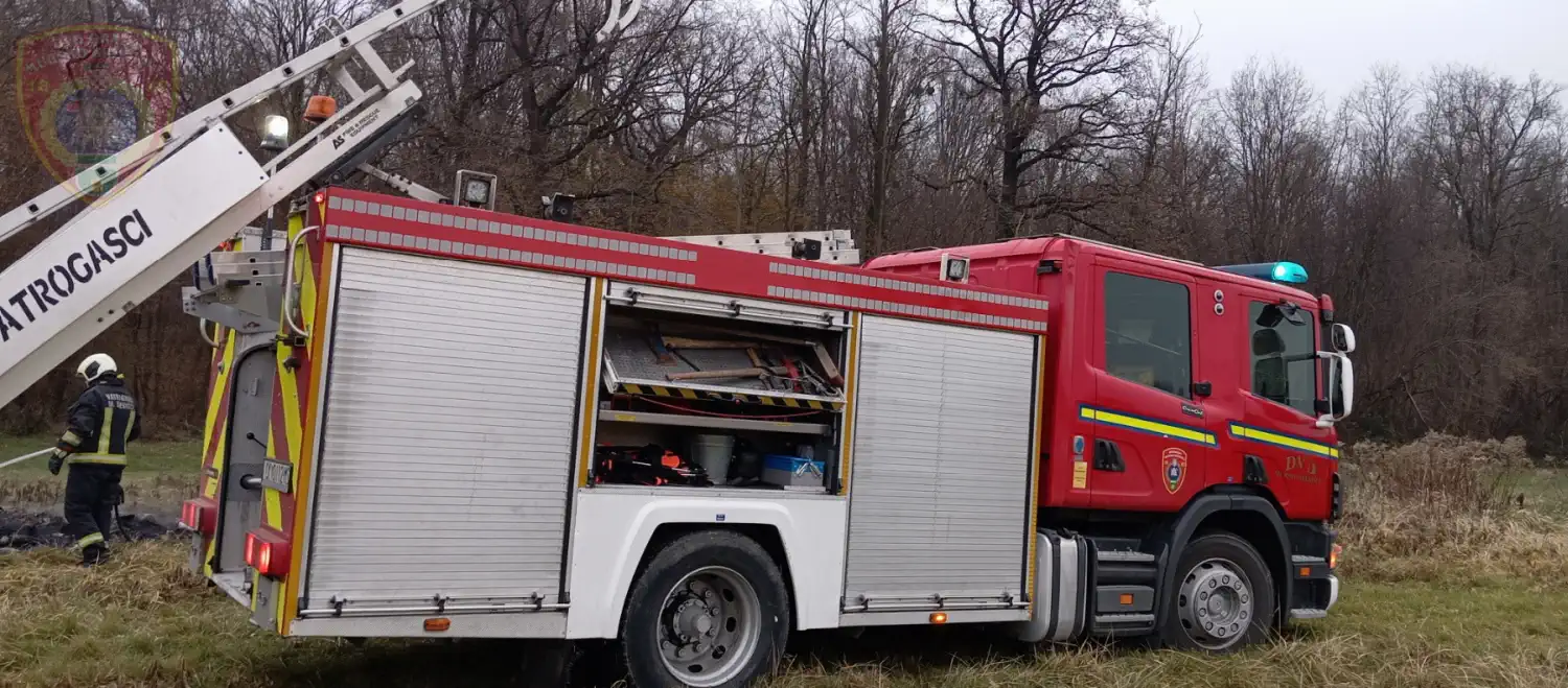 Vatrogasci Murskog Središća gasili požar na otvorenom u Štrukovcu (1)