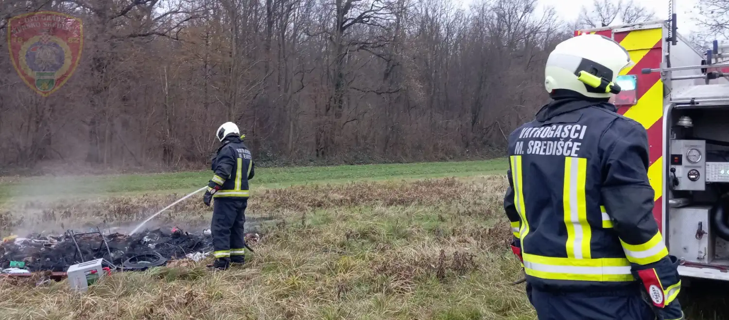 Vatrogasci Murskog Središća gasili požar na otvorenom u Štrukovcu (3)