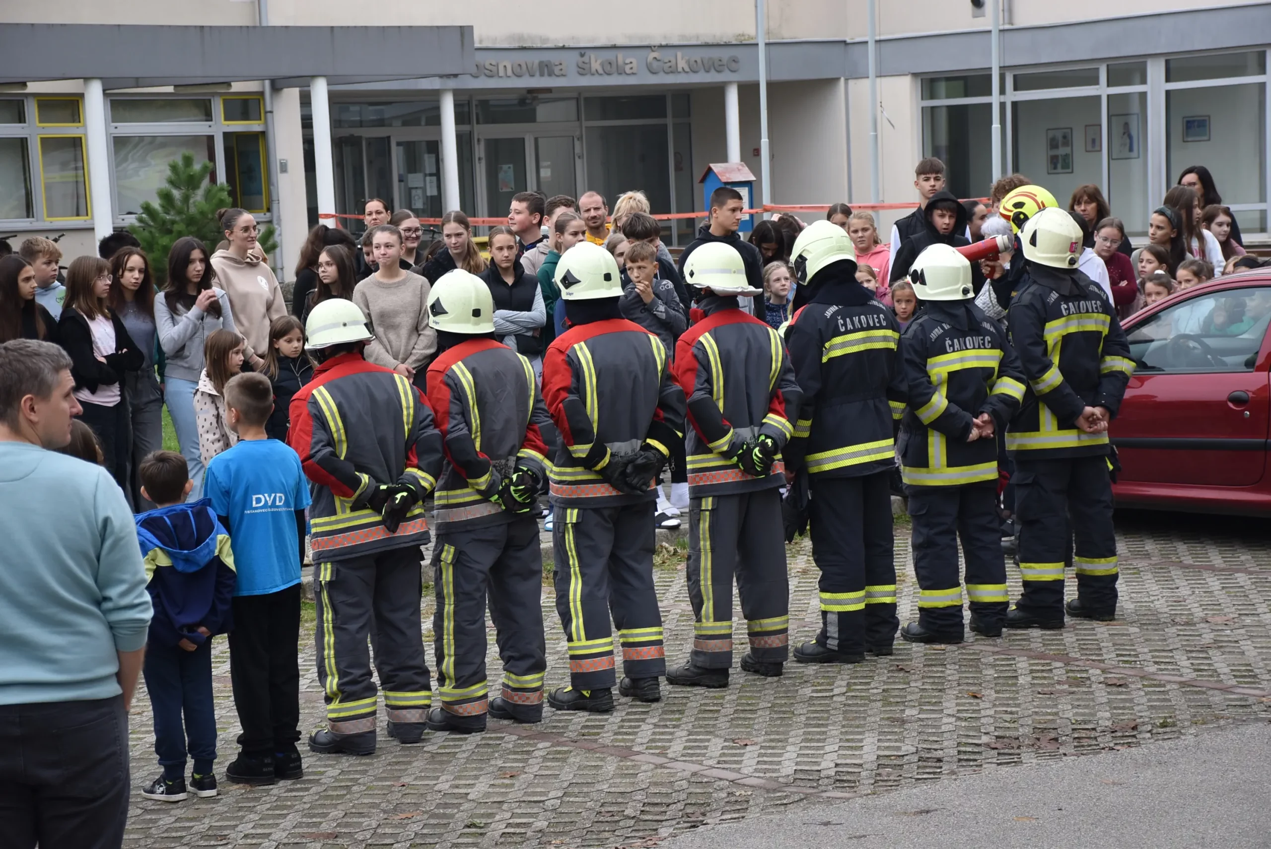 Vatrogasna vježba II. osnovna škola Čakovec 2024 (13)