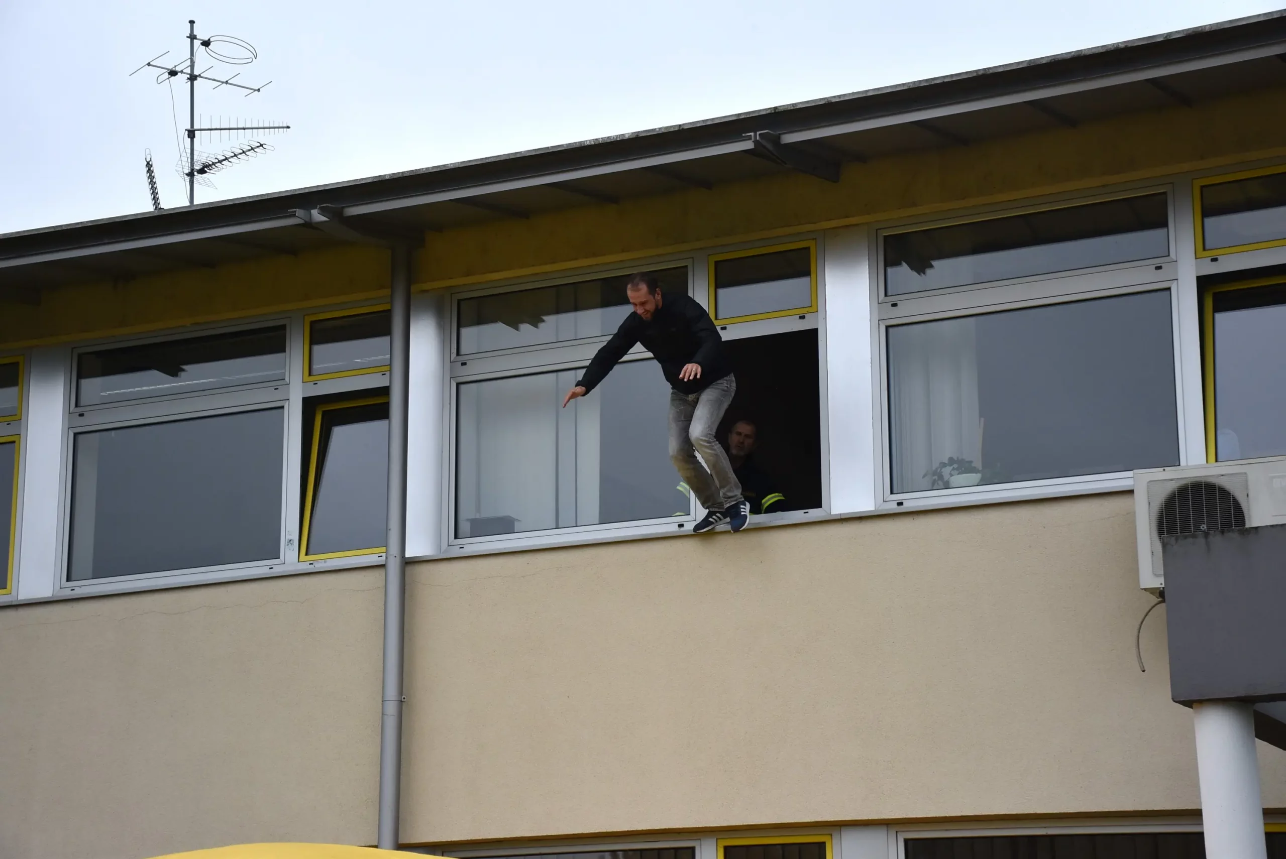 Vatrogasna vježba II. osnovna škola Čakovec 2024 (30)