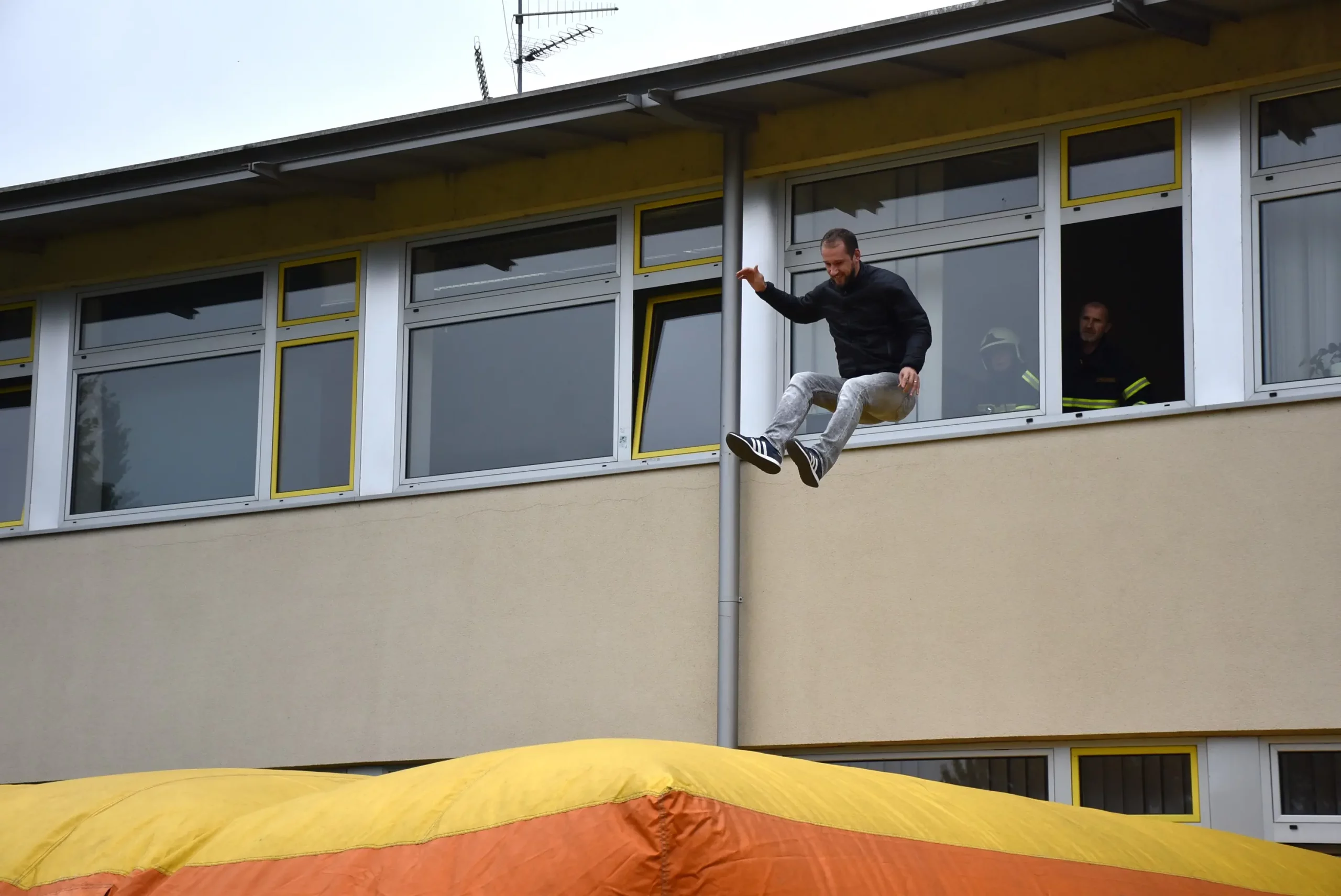 Vatrogasna vježba II. osnovna škola Čakovec 2024 (31)