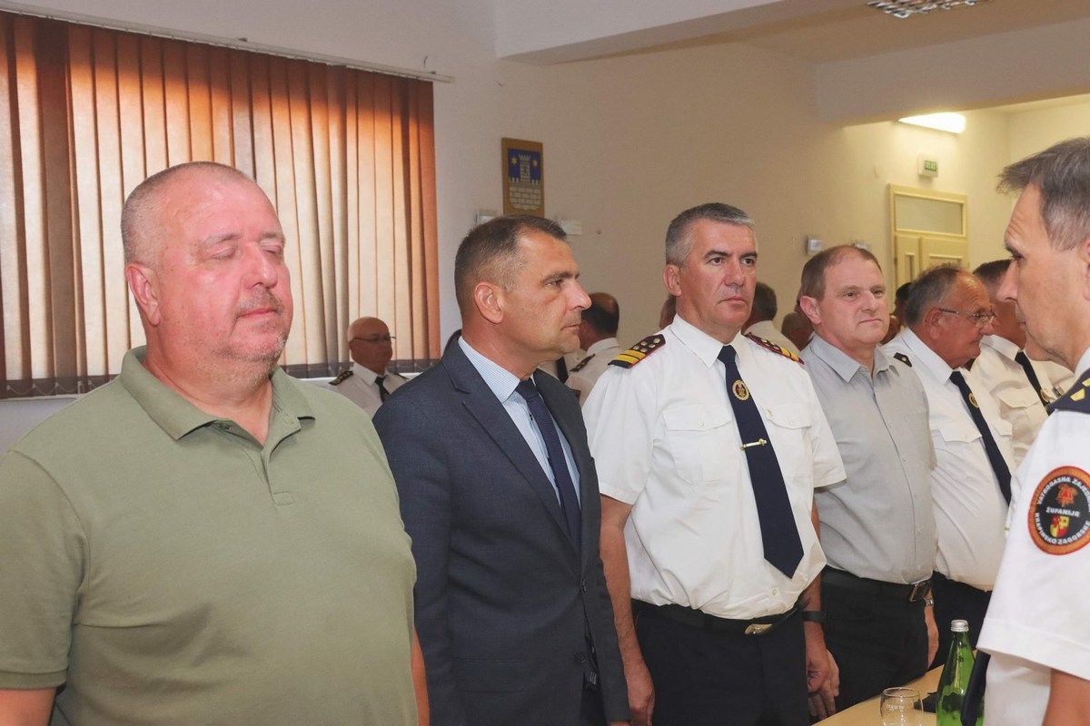 Vatrogasna zajednica Međimurske županije skupština 2025 (2) Vatrogasna zajednica Međimurske županije skupština 2025 (2)