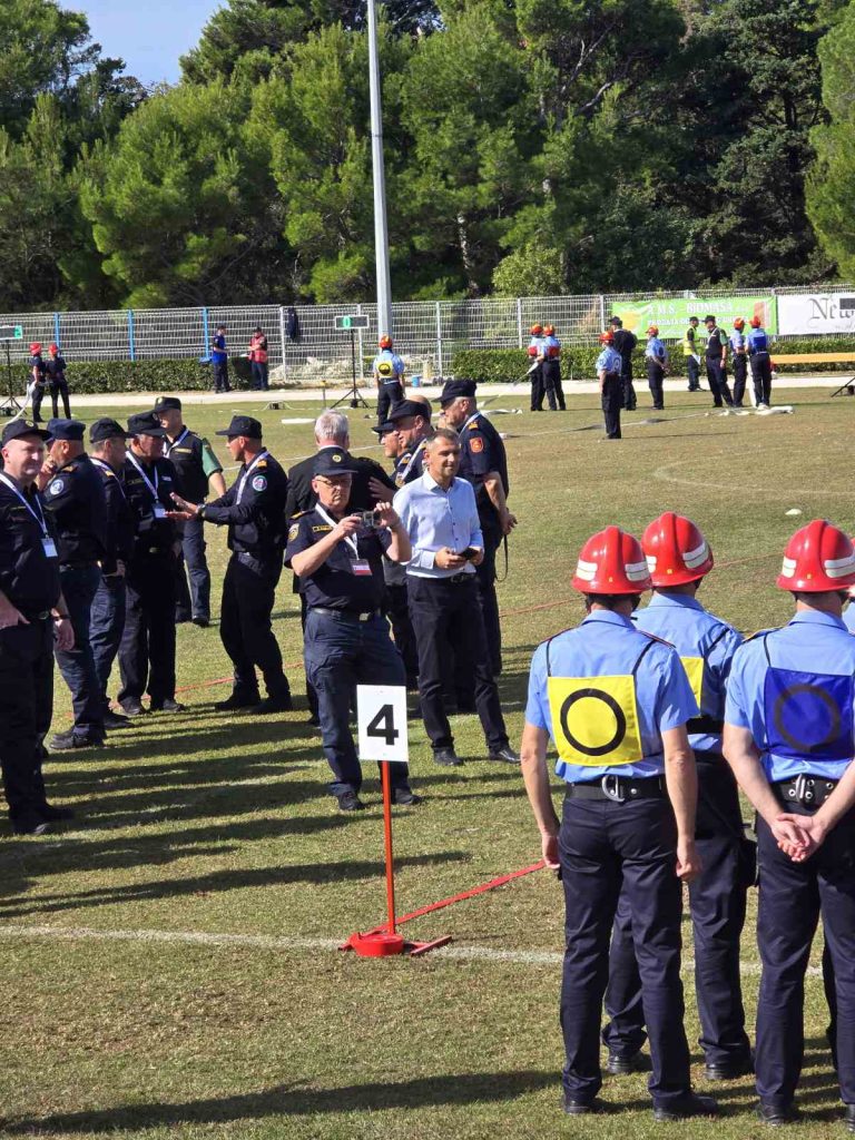 Vatrogasno-natjecanje-Novalja-2025-1-768×1024 Vatrogasno-natjecanje-Novalja-2025-1-768×1024