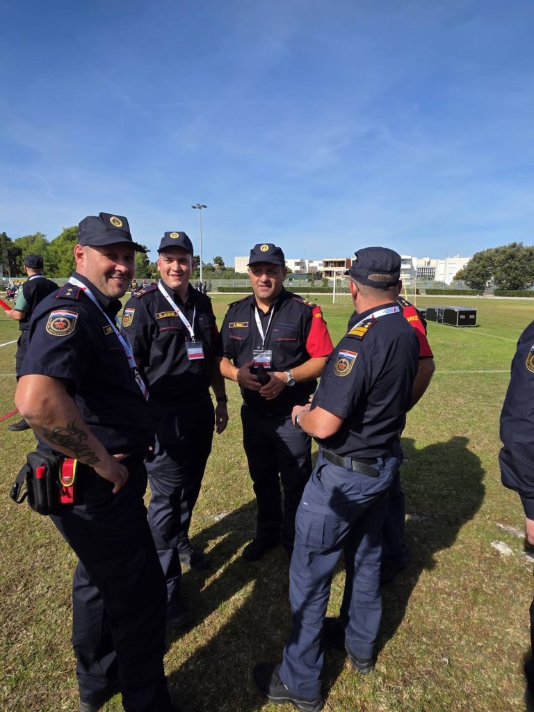 Vatrogasno-natjecanje-Novalja-2025-9-768×1024 Vatrogasno-natjecanje-Novalja-2025-9-768×1024