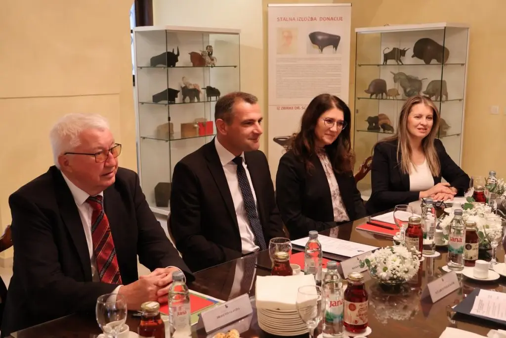 Veleposlanica SAD-a u Republici Hrvatskoj Nathalie Rayes u posjetu Međimurju (11)