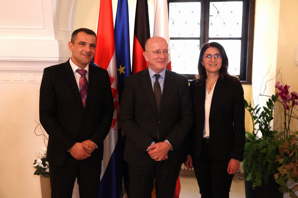 Veleposlanik Njemačke Christian Hellbach (8)