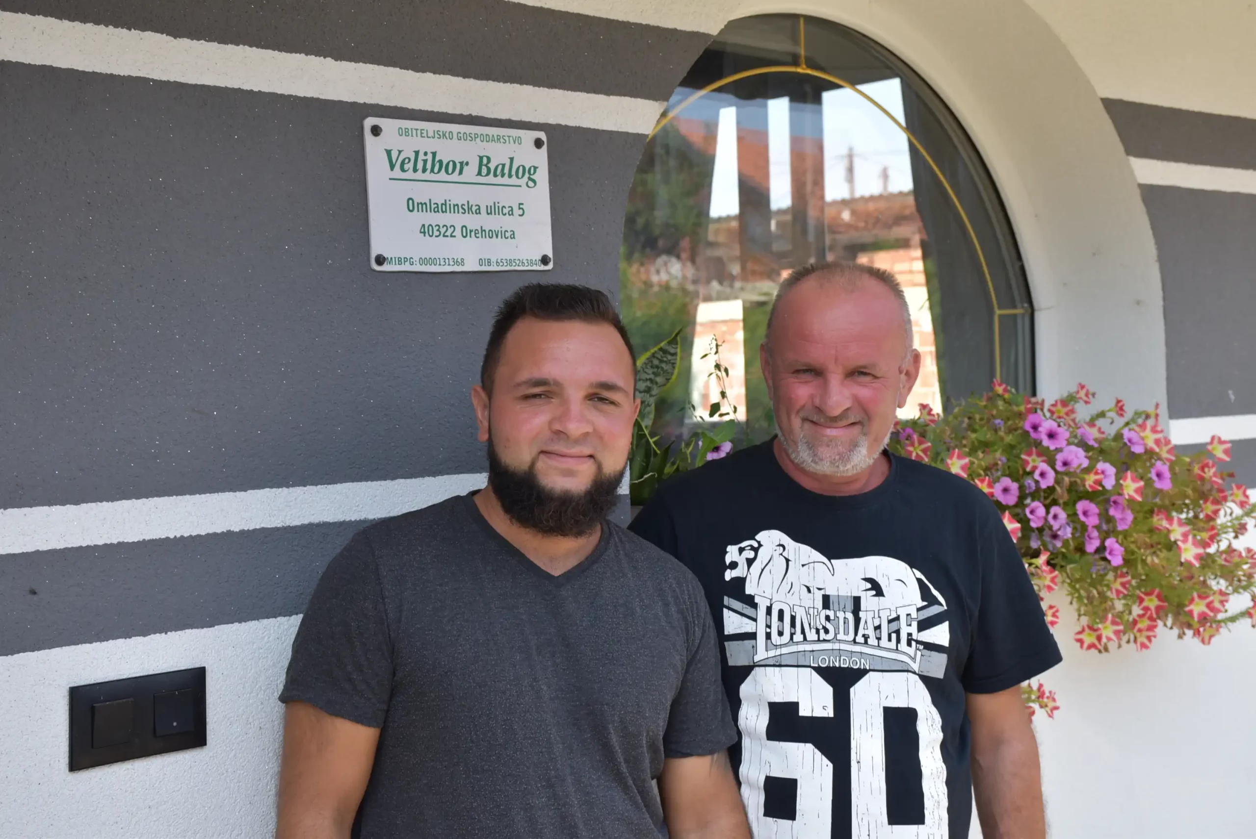 Velibor Balog (12) Velibor Balog (12)